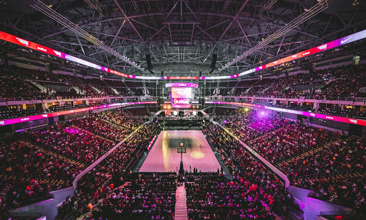 ការប្រកួត Esports លើឆាកប្រកួត