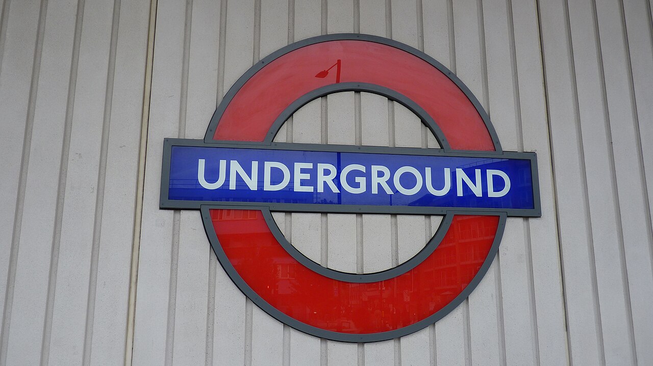 ផ្លាកសញ្ញា London Underground