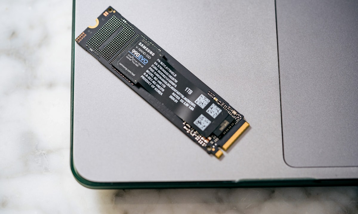 SSD និង HDD