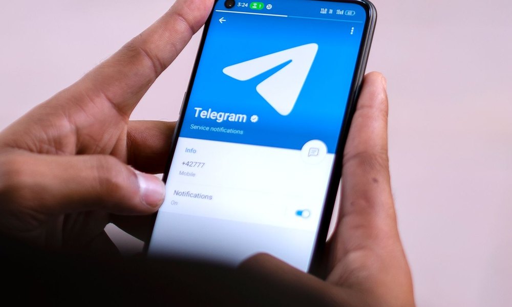 Telegram លើទូរស័ព្ទ ត្រូវ Apple ដកចេញពី App Store